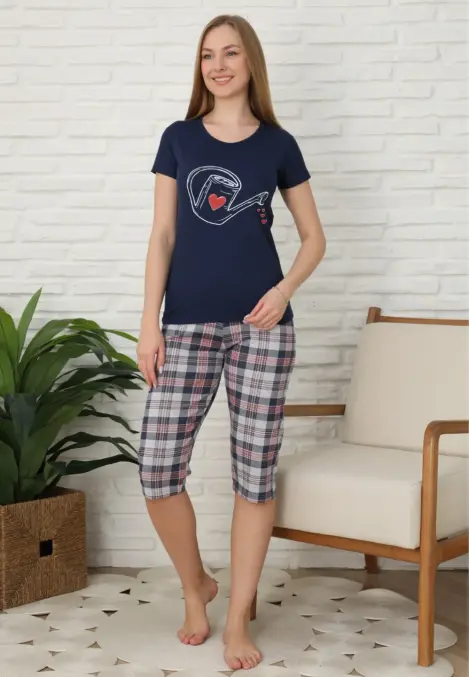Pijama dama , bluză cu mânecă scurtă si pantaloni 3/4 ,culoare bleumarin , Engros